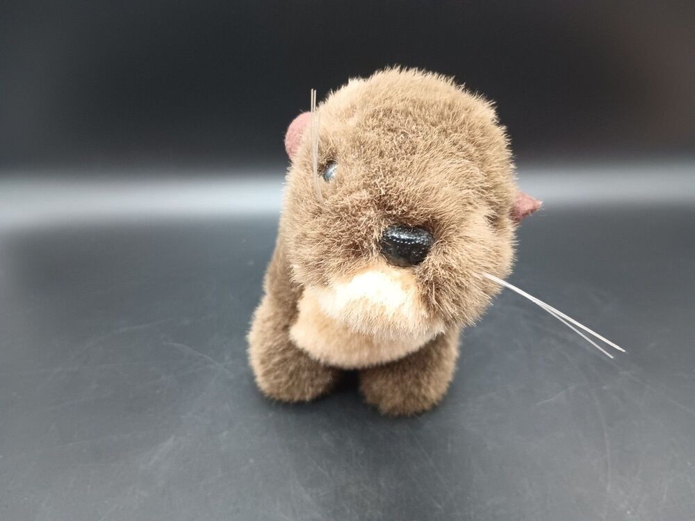 Realistic Brown River Otter Plush - Picture 4 of 8